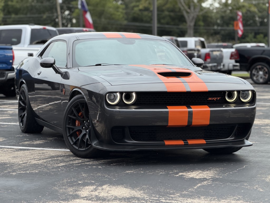 2016 Dodge Challenger Image 3