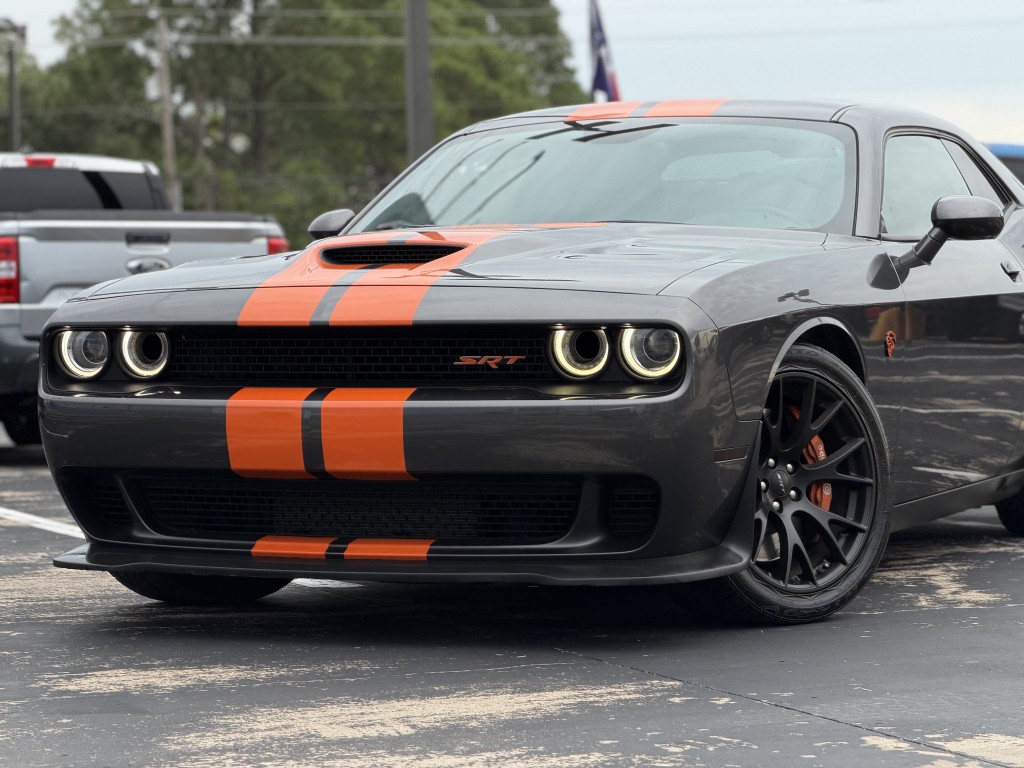 2016 Dodge Challenger Image 7