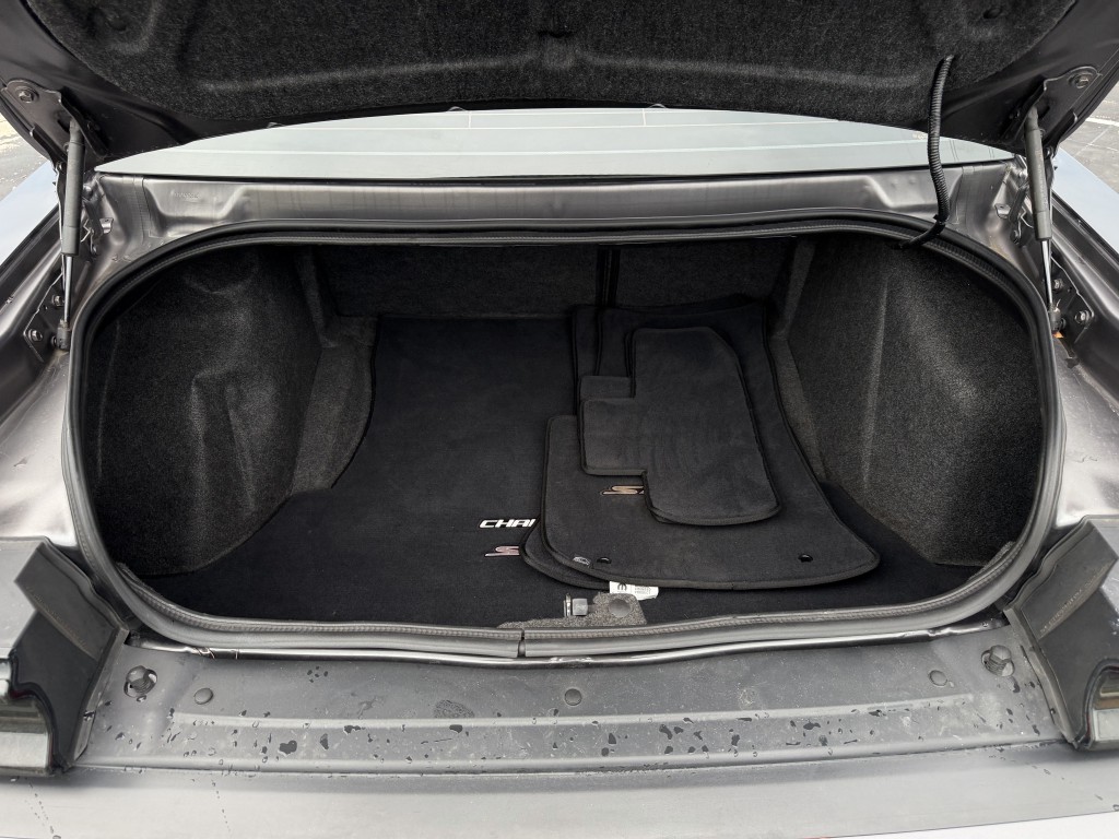 2016 Dodge Challenger Image 33