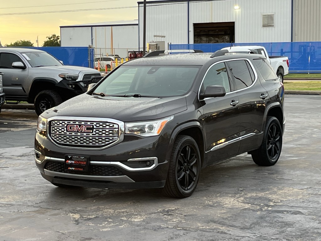 2018 GMC Acadia Image 3