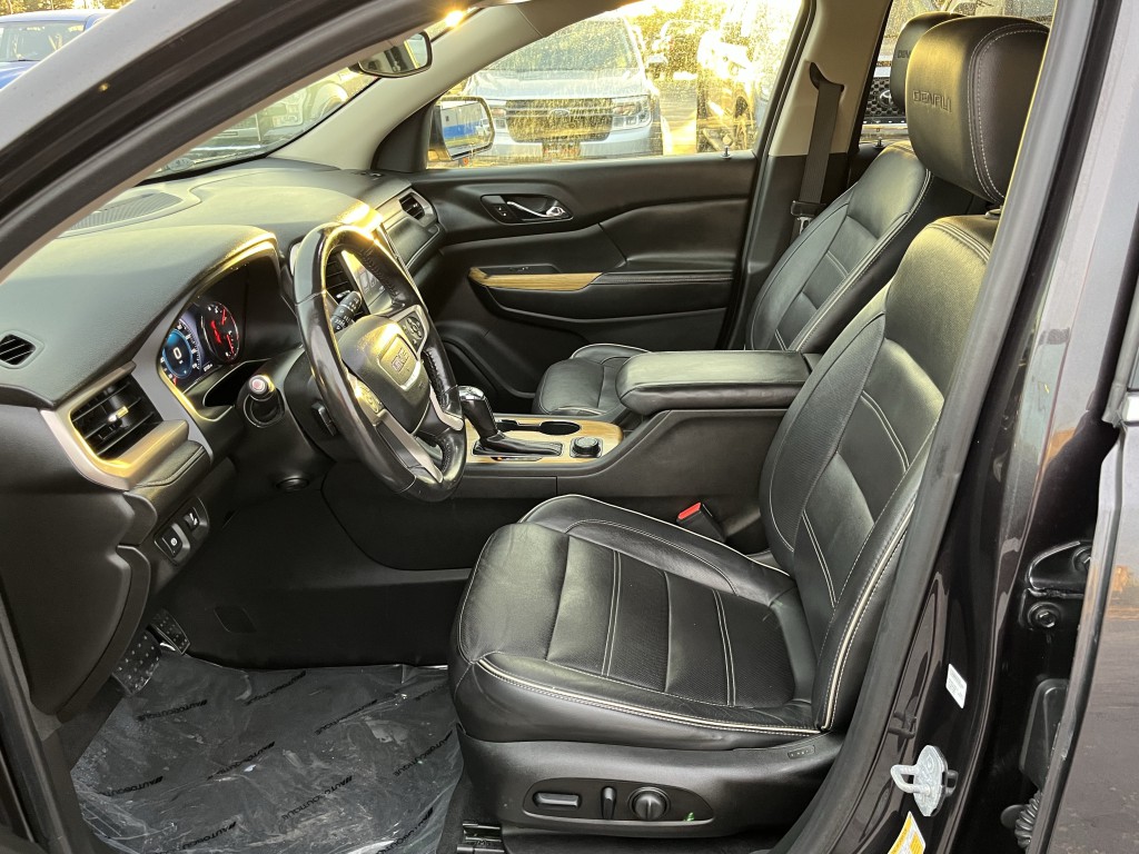 2018 GMC Acadia Image 30