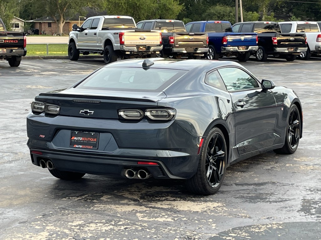 2021 Chevrolet Camaro Image 11