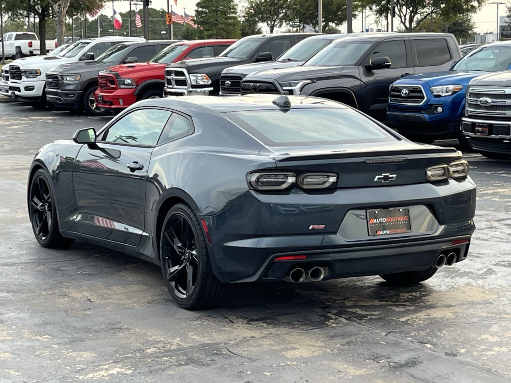 2021 Chevrolet Camaro Image 12