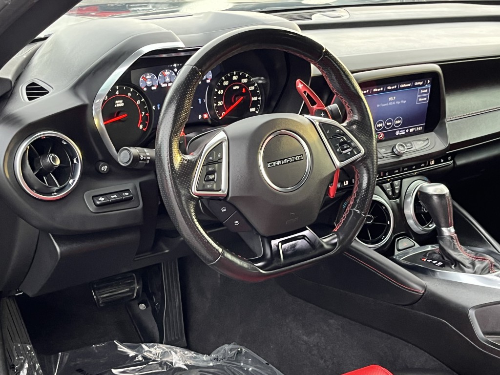 2021 Chevrolet Camaro Image 16