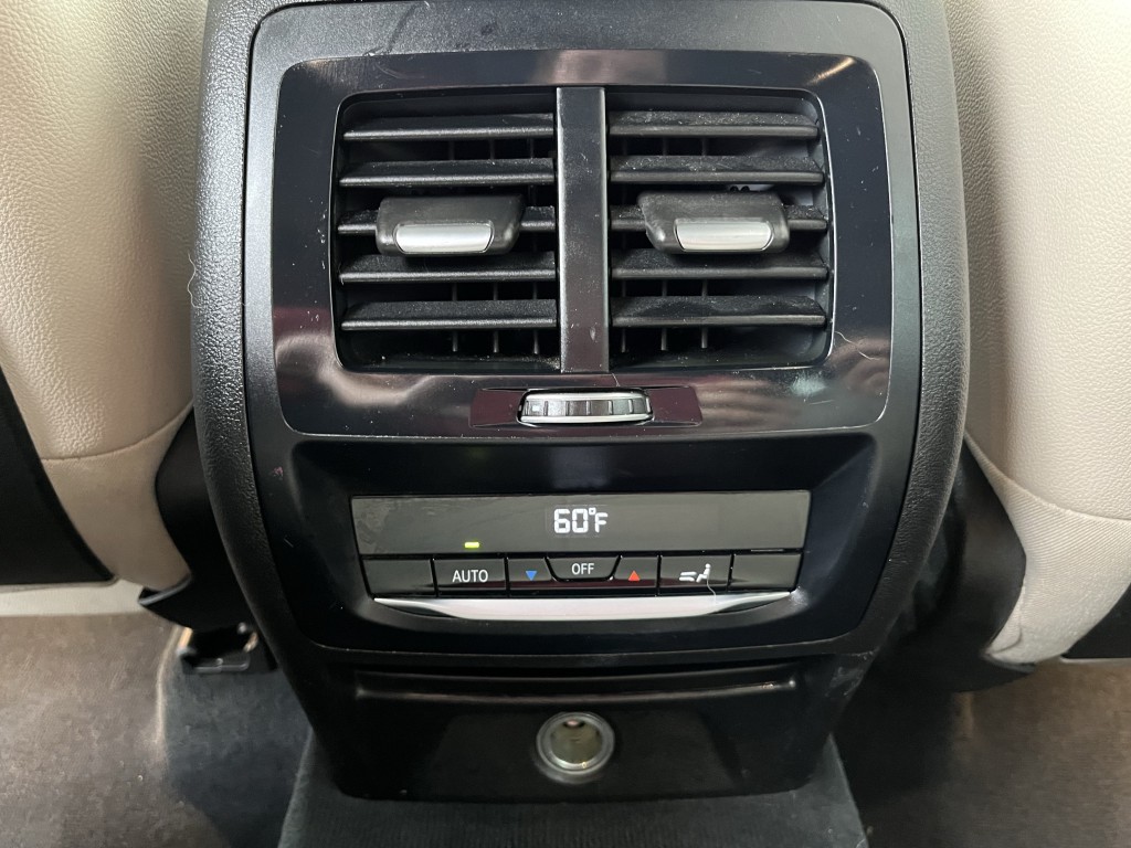 2018 BMW X3 Image 30