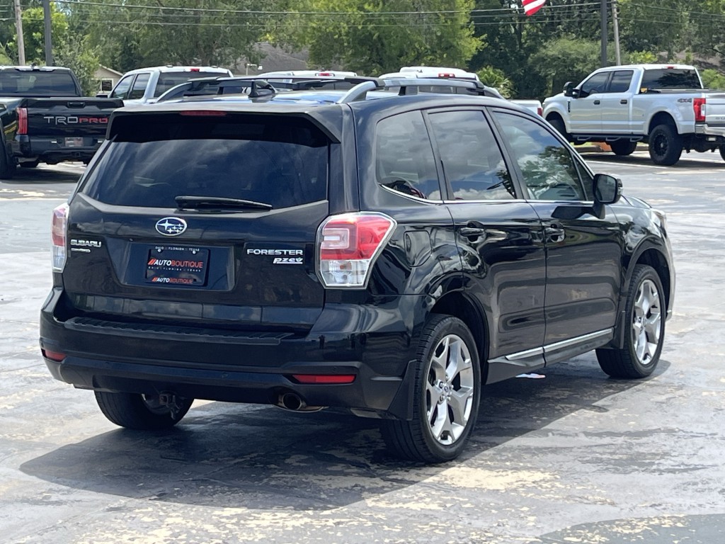 2017 Subaru Forester Image 13