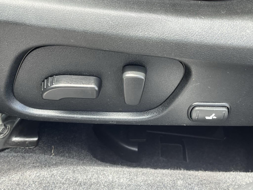 2017 Subaru Forester Image 30