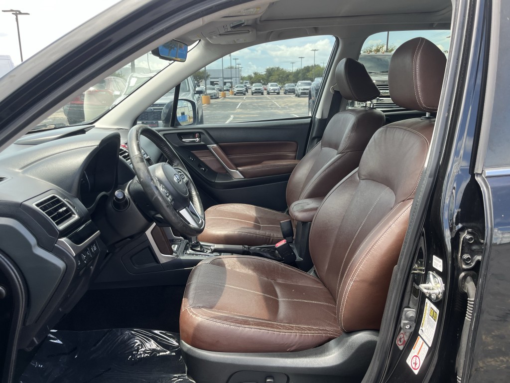 2017 Subaru Forester Image 31