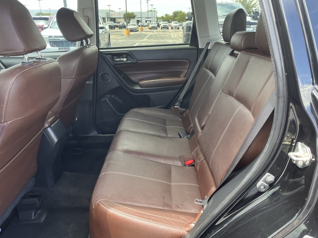 2017 Subaru Forester Image 33