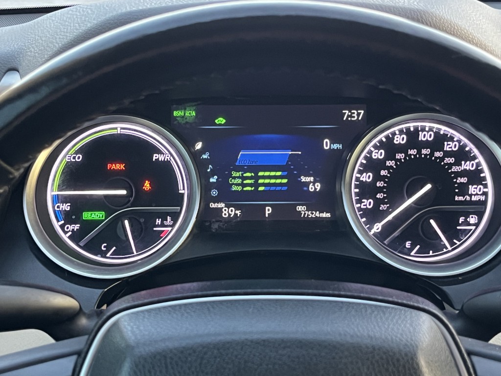 2023 Toyota Camry Image 19