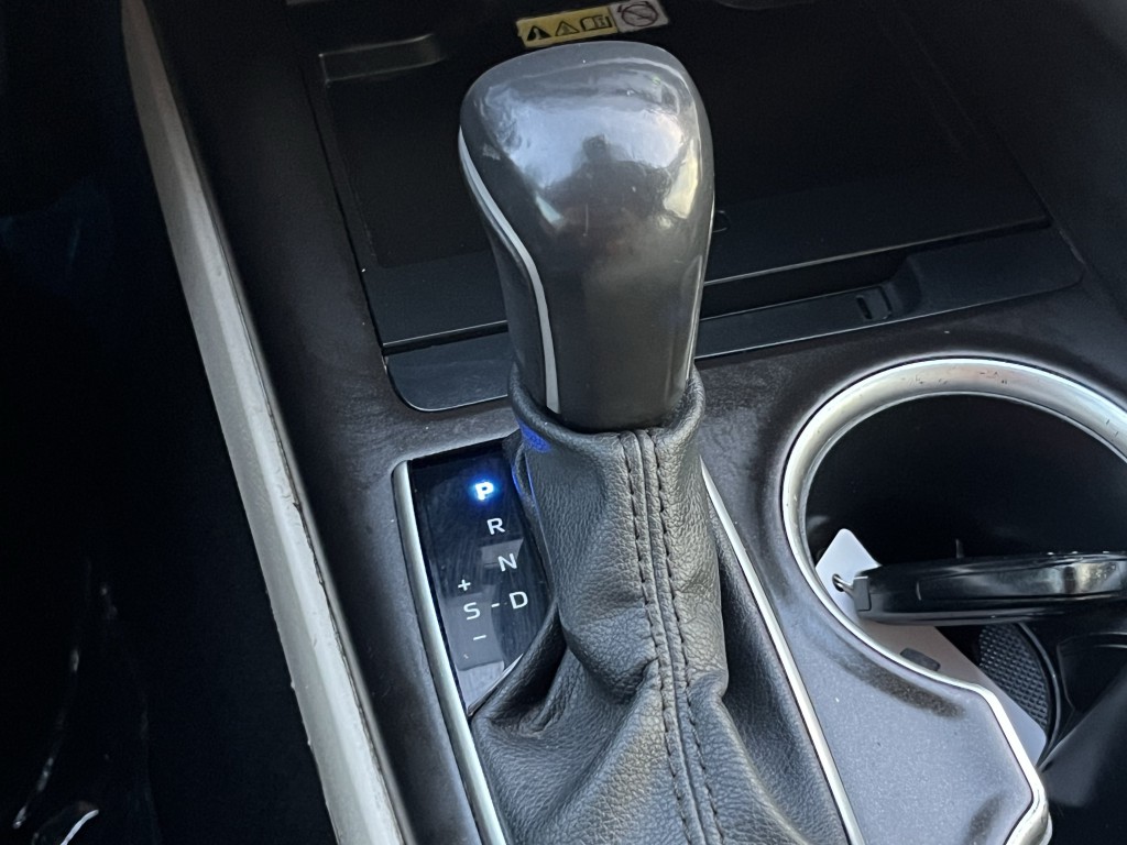 2023 Toyota Camry Image 20