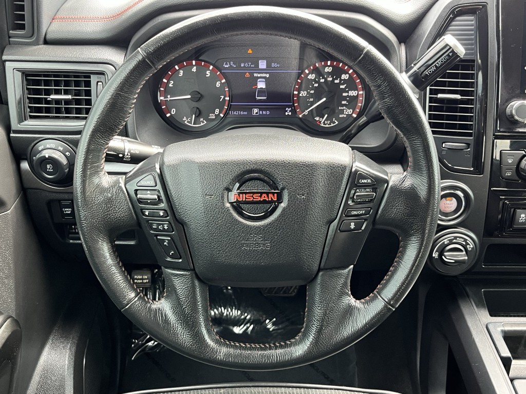 2021 Nissan Titan Image 17