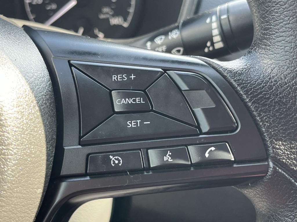 2025 Nissan Altima Image 19