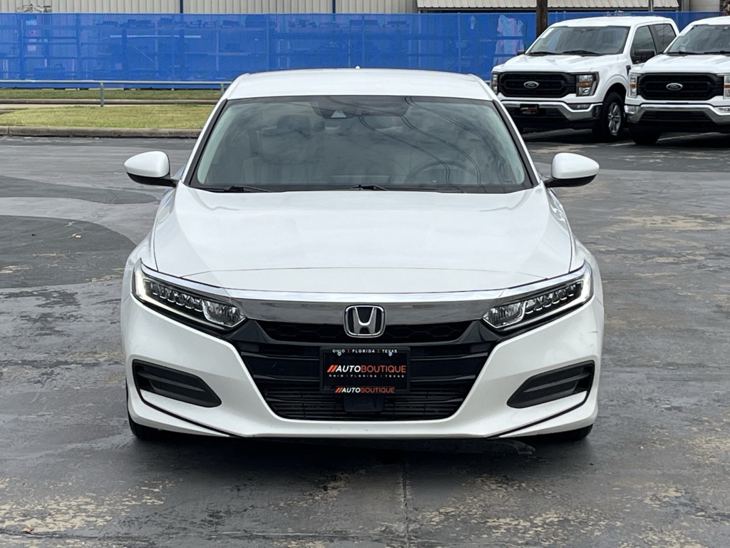 2019 Honda Accord Image 6