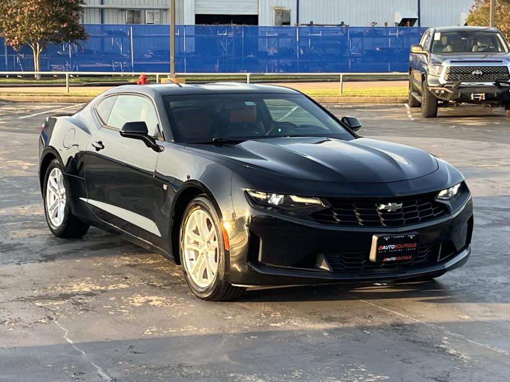 2019 Chevrolet Camaro Image 5