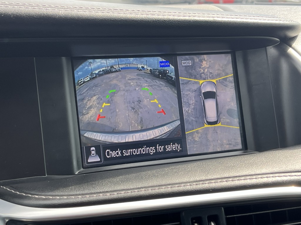 2019 INFINITI QX30 Image 7