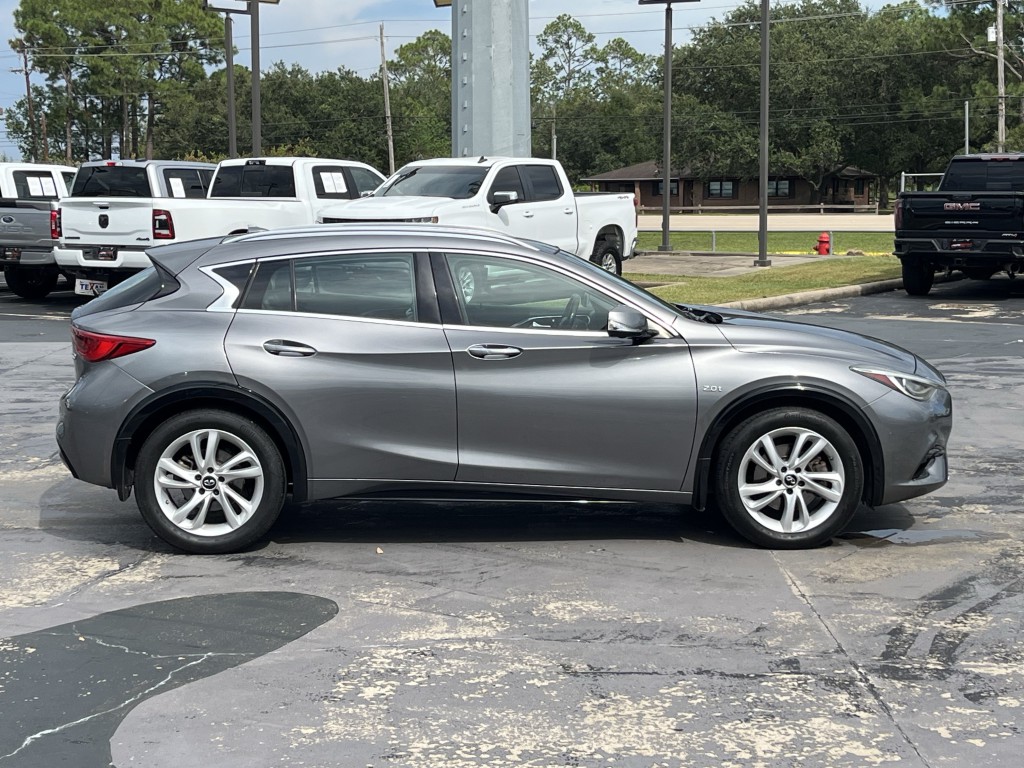 2019 INFINITI QX30 Image 13