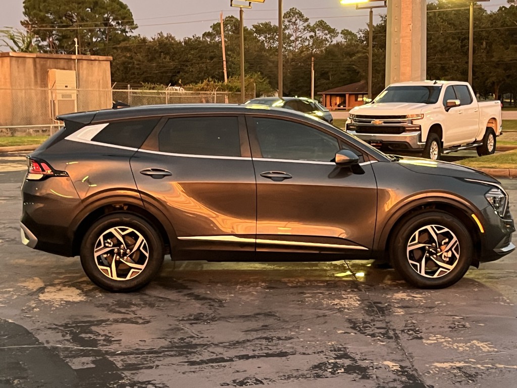 2025 Kia Sportage Image 12