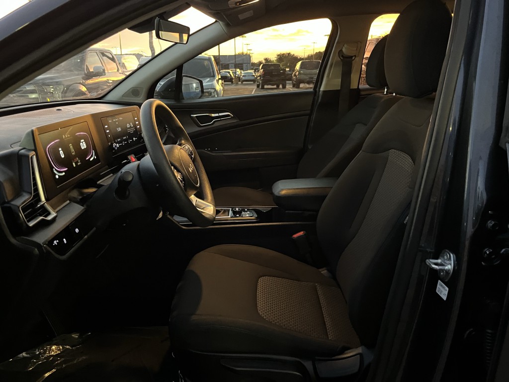 2025 Kia Sportage Image 27