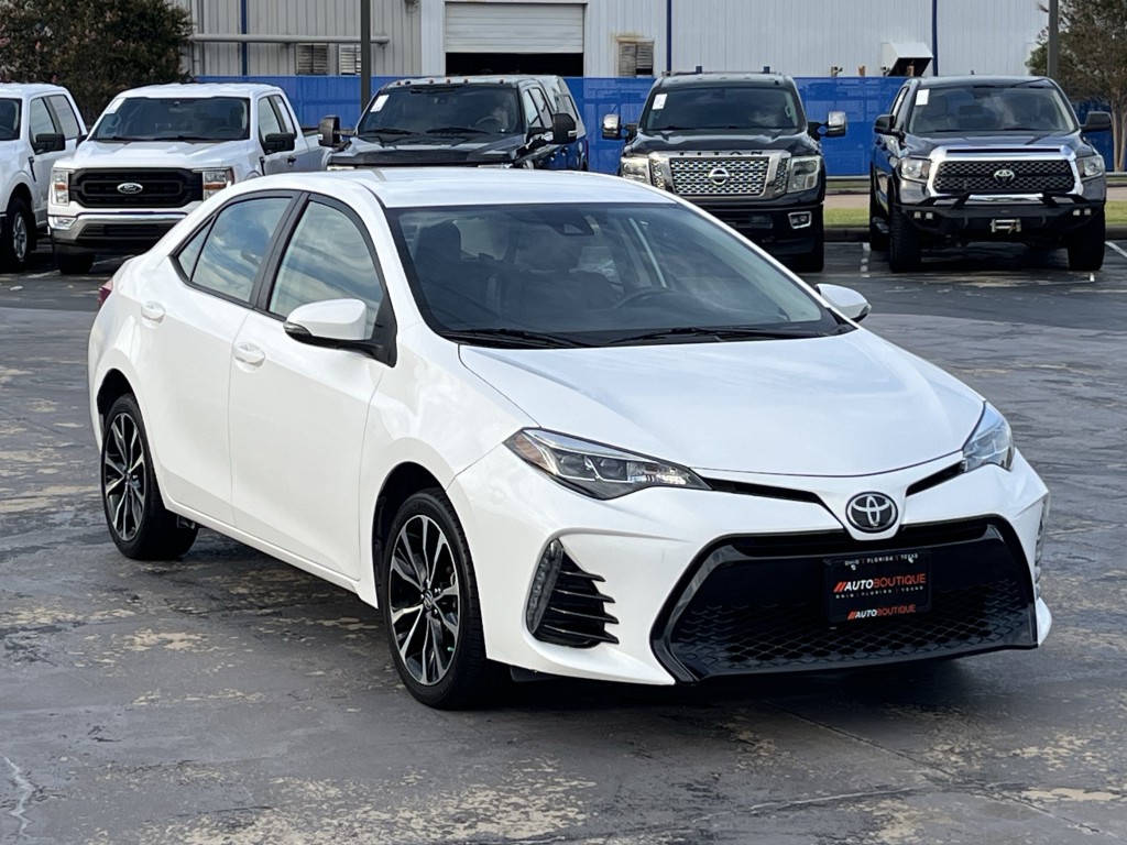 2017 Toyota Corolla Image 5