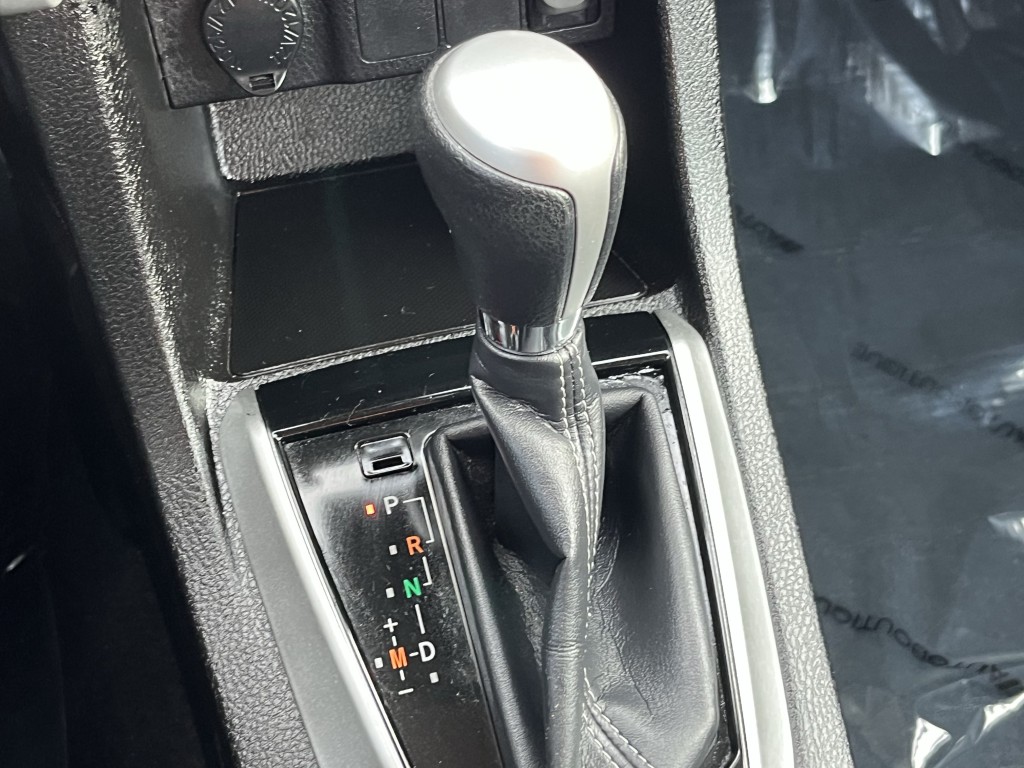 2017 Toyota Corolla Image 21