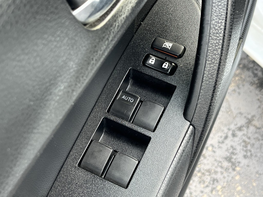 2017 Toyota Corolla Image 23