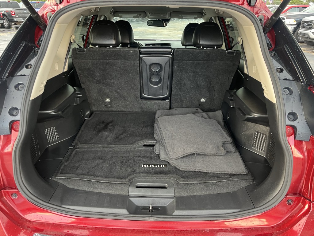 2020 Nissan Rogue Image 14
