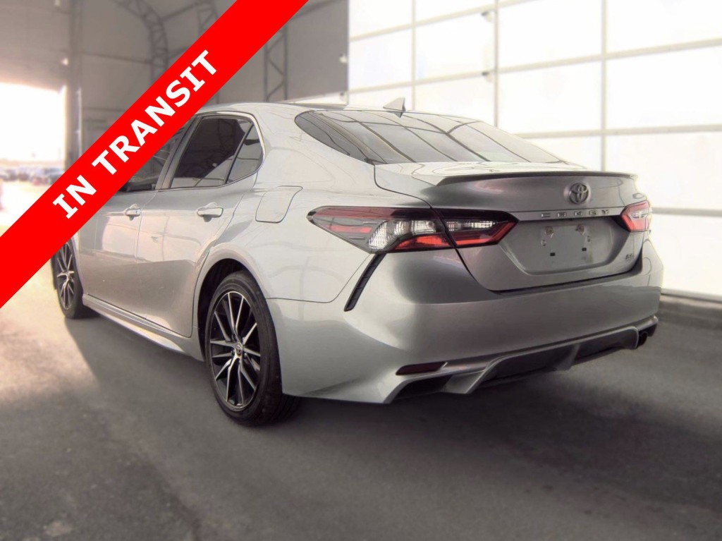 2021 Toyota Camry Image 7