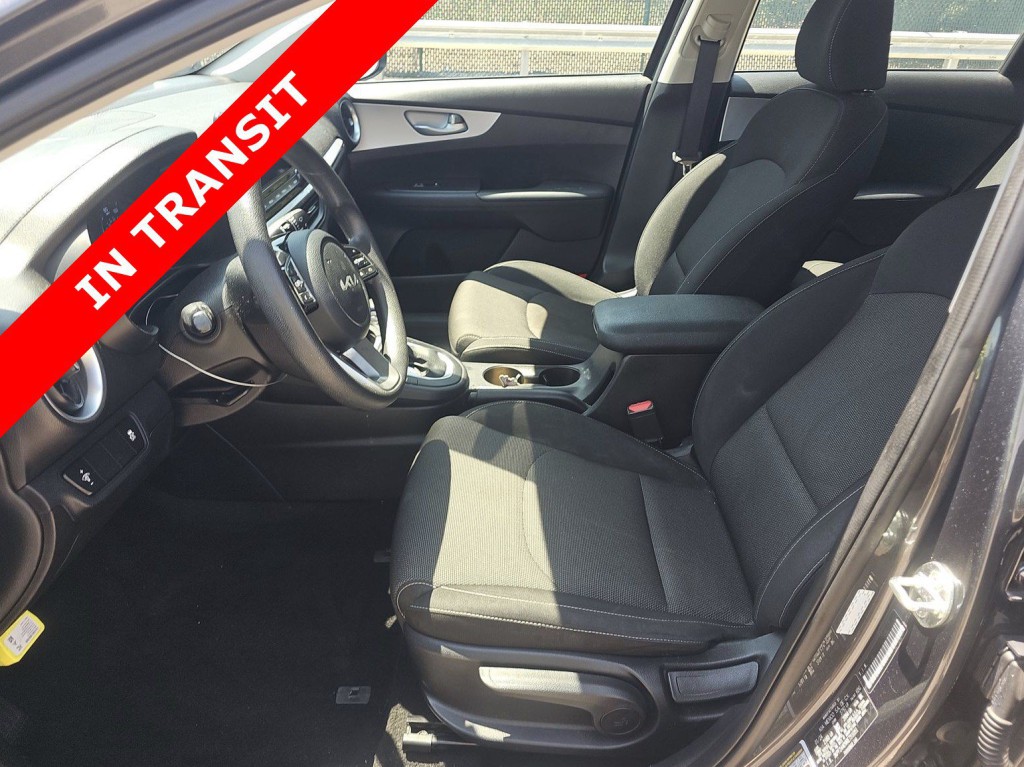 2024 Kia Forte Image 8