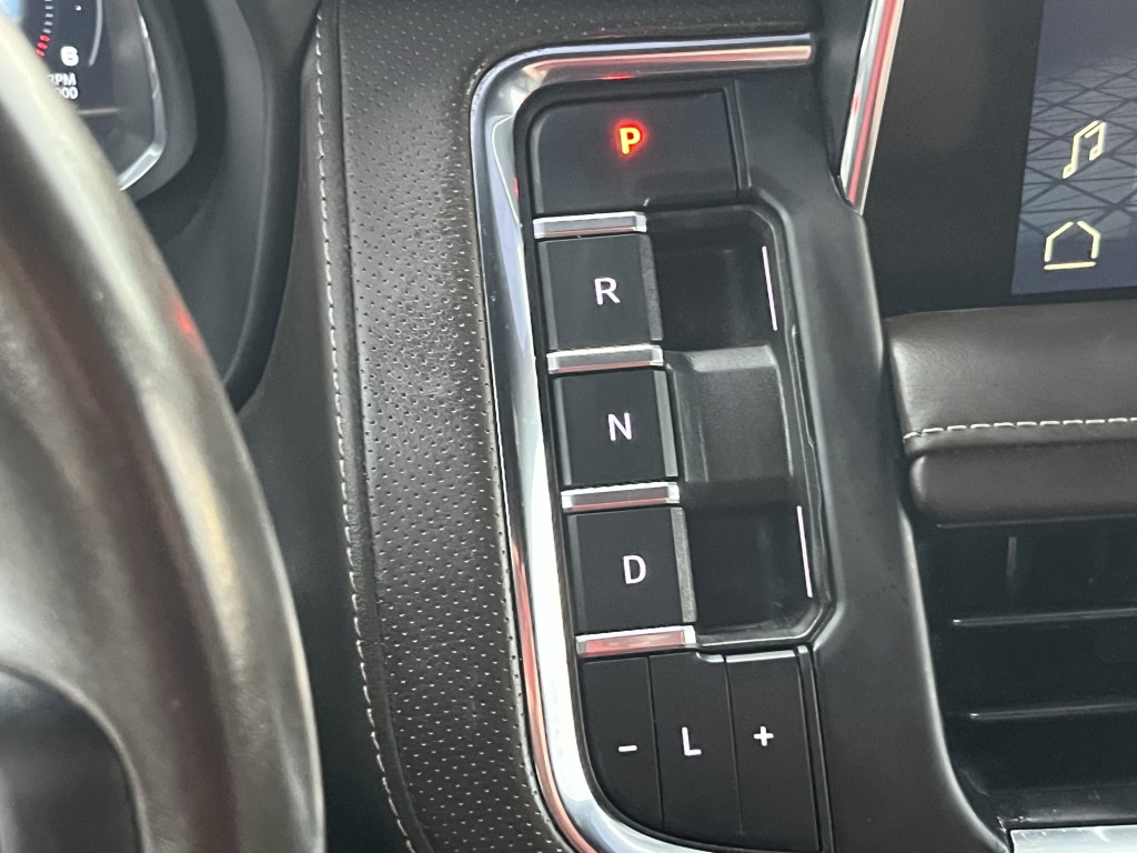 2022 GMC Yukon Image 24