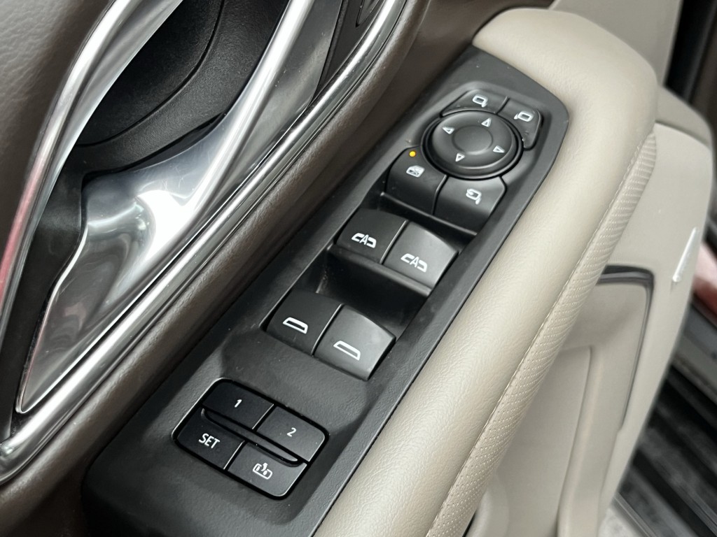 2022 GMC Yukon Image 27