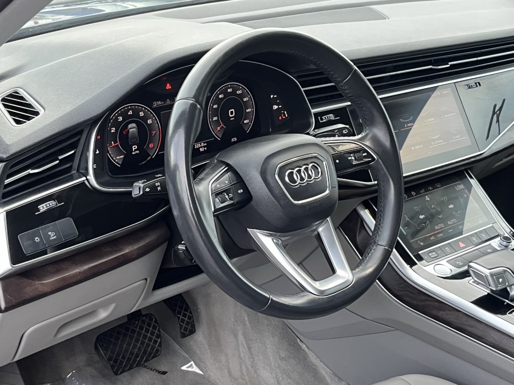 2020 Audi Q7 Image 18