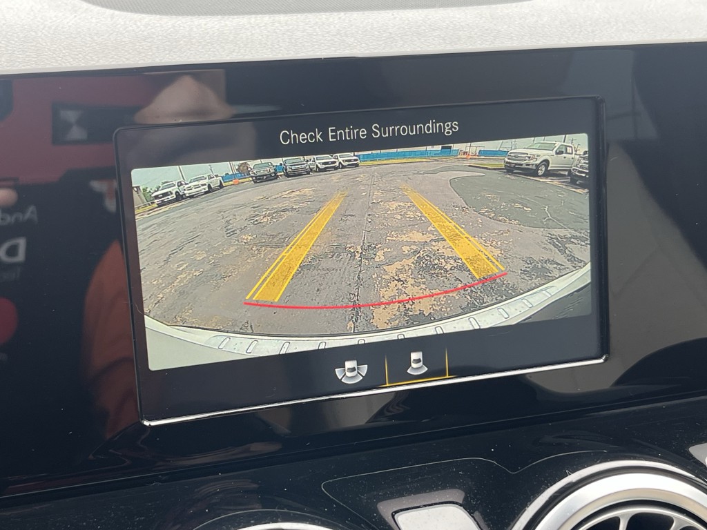 2021 Mercedes-Benz GLA-Class Image 7