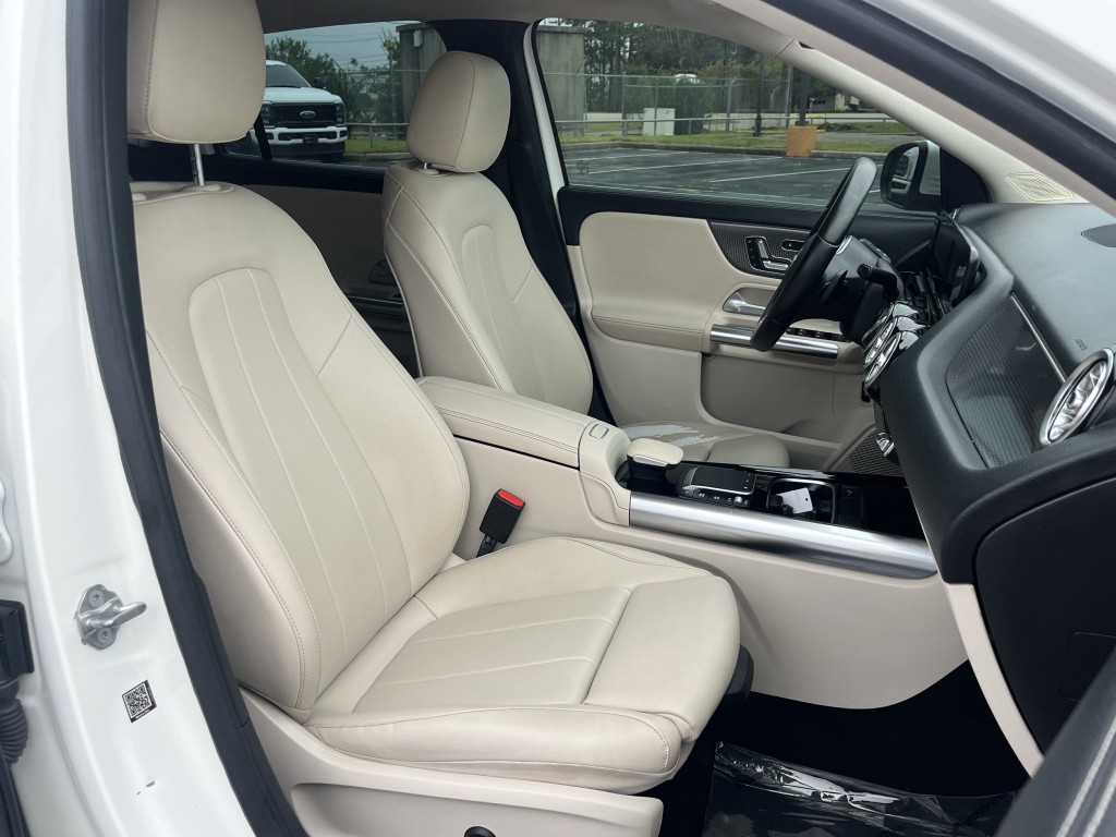 2021 Mercedes-Benz GLA-Class Image 29