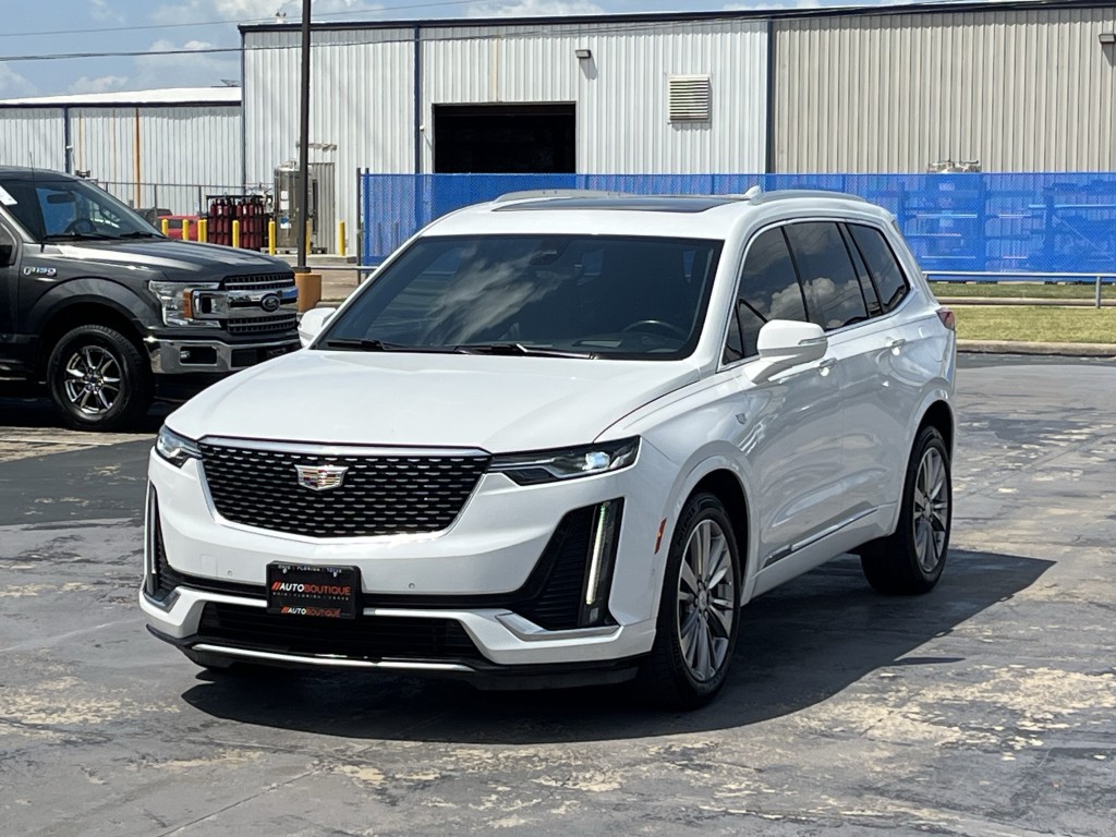 2023 Cadillac XT6 Image 3