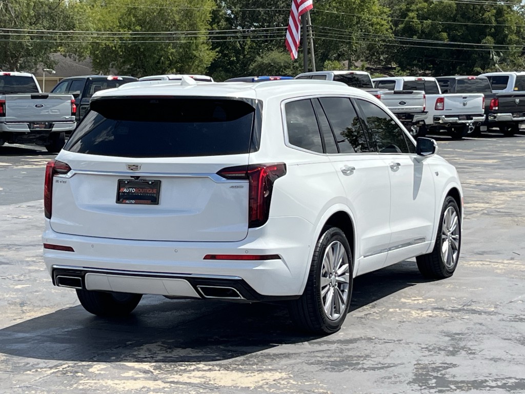 2023 Cadillac XT6 Image 10