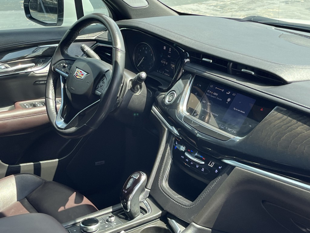 2023 Cadillac XT6 Image 15