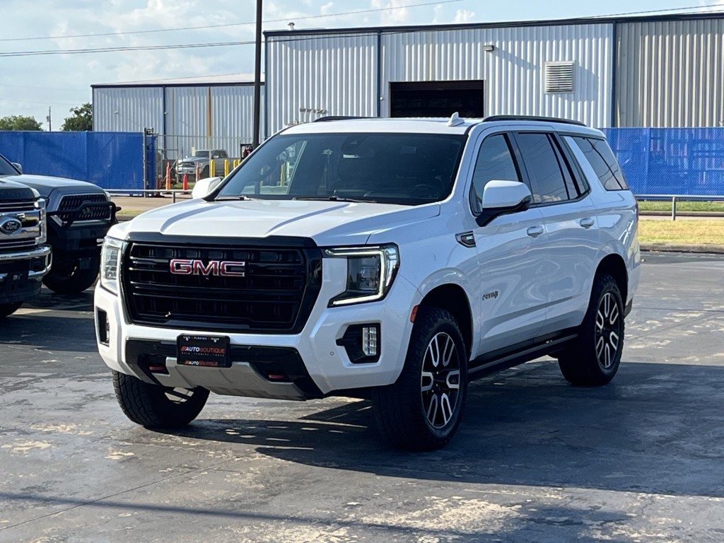 2021 GMC Yukon Image 3
