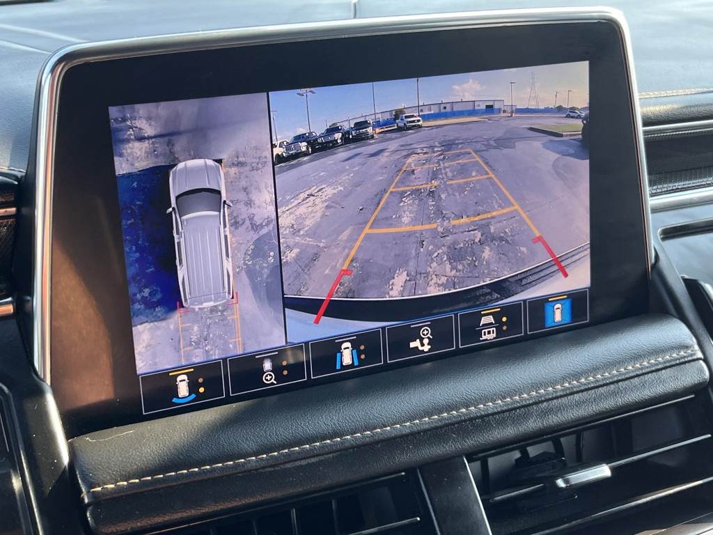 2021 GMC Yukon Image 7