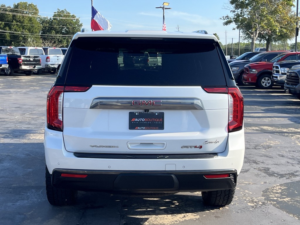 2021 GMC Yukon Image 11