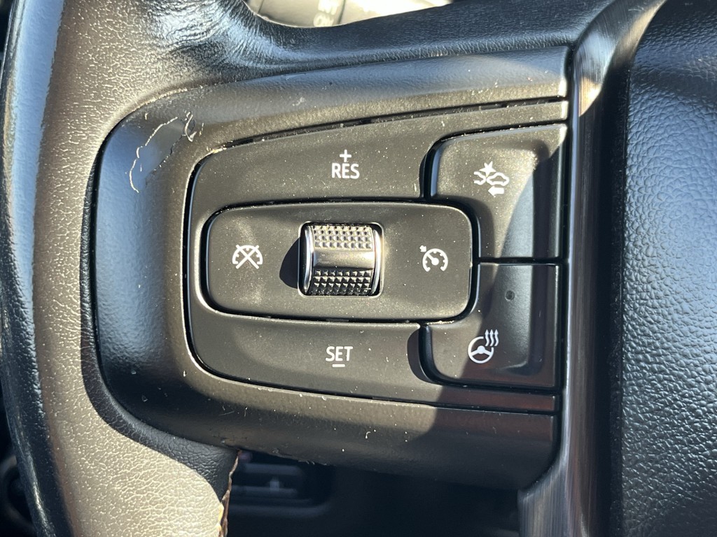 2021 GMC Yukon Image 20