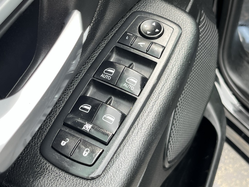 2020 RAM 1500 Image 18