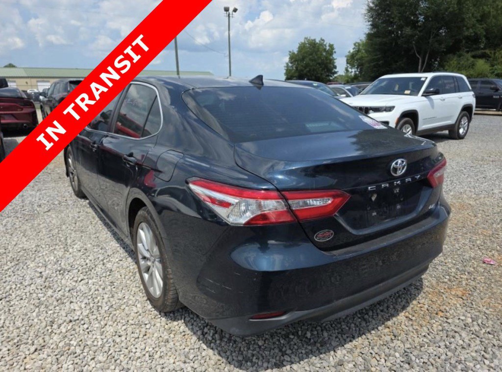 2019 Toyota Camry Image 7