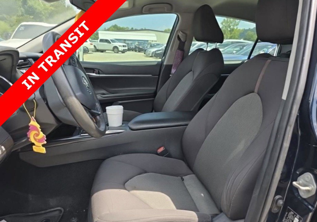 2019 Toyota Camry Image 8