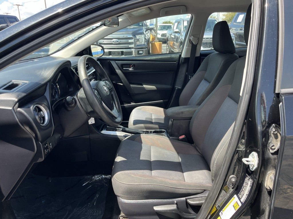 2019 Toyota Corolla Image 27