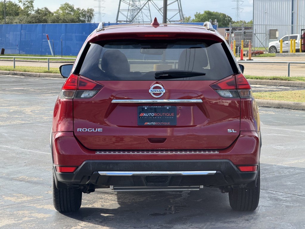 2017 Nissan Rogue Image 14