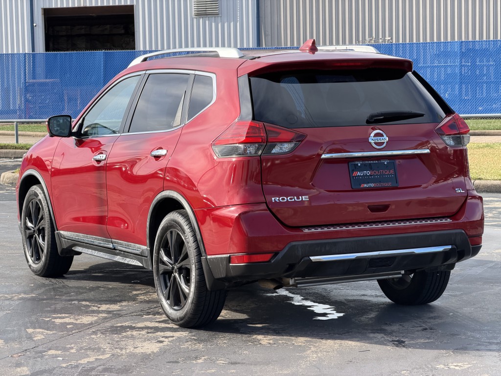2017 Nissan Rogue Image 15