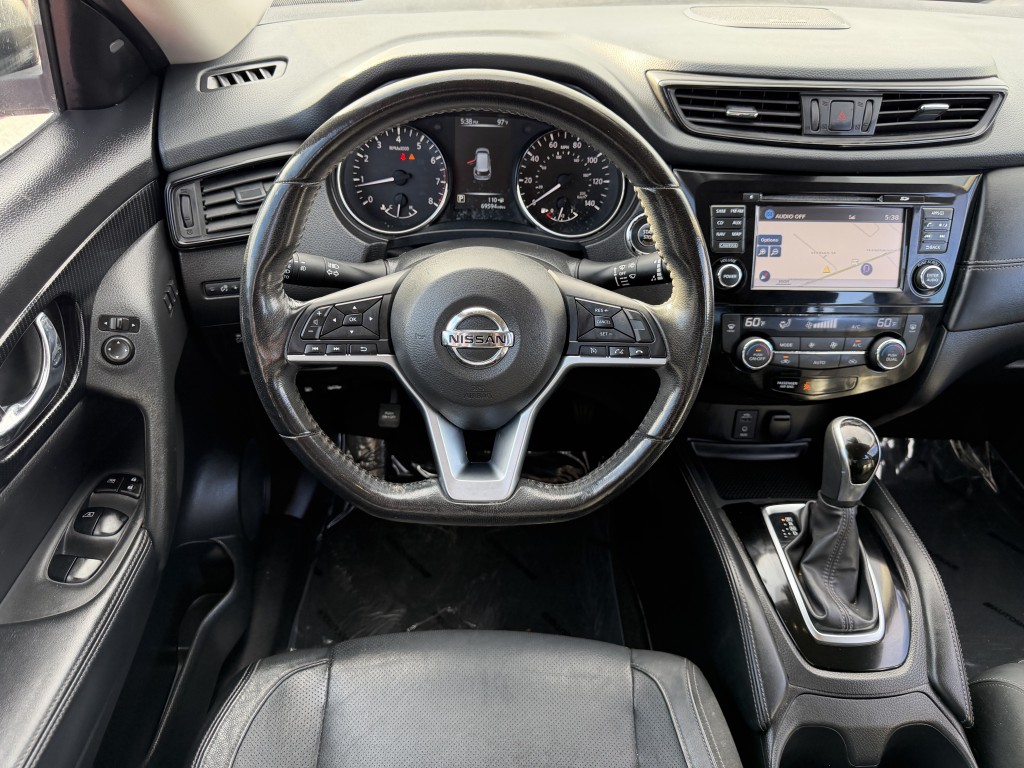 2017 Nissan Rogue Image 22