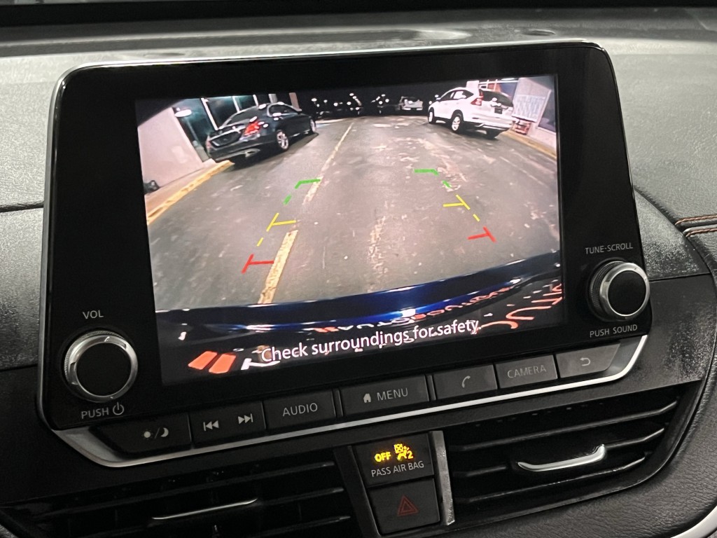2021 Nissan Altima Image 7