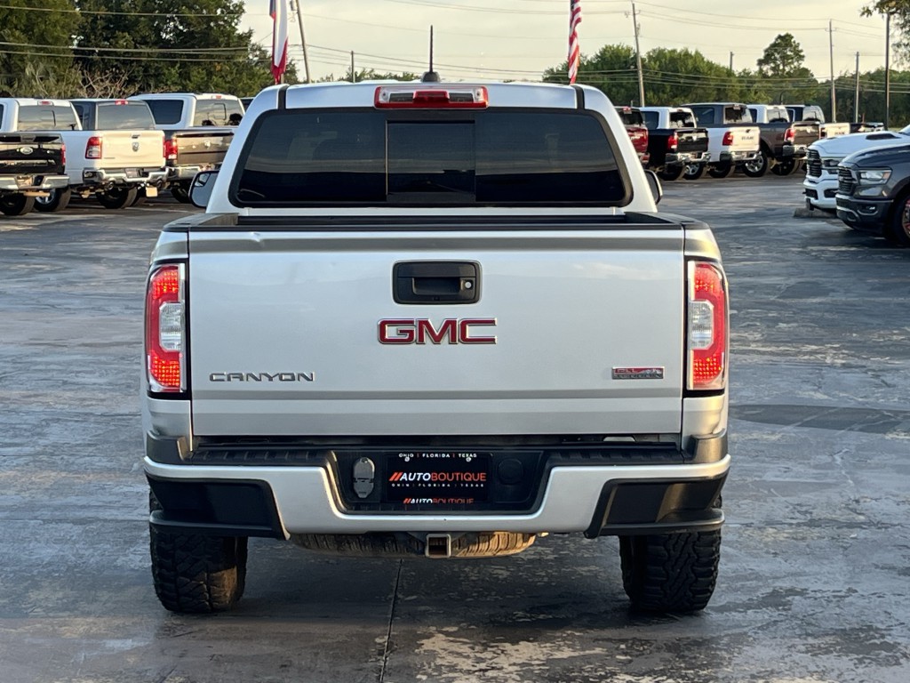 2016 GMC Canyon Image 9